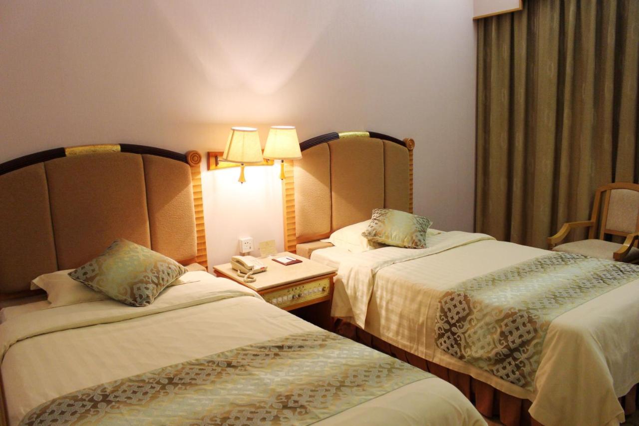 Panyu Hotel Guangzhou Exterior photo
